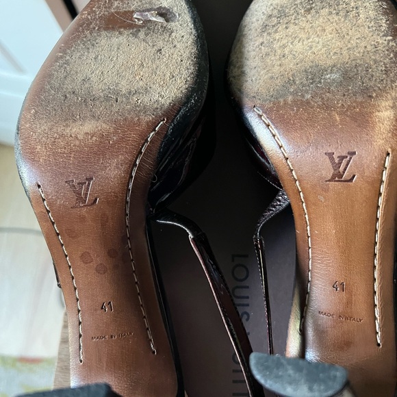 Vintage Patent Leather Louis Vuitton Slingbacks - Picture 4 of 11